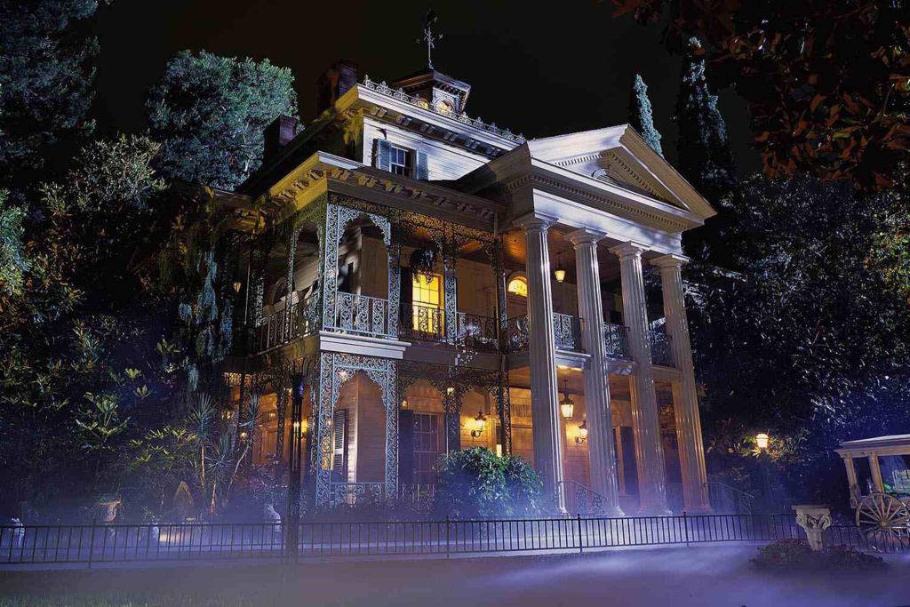 Disneyland Haunted Mansion